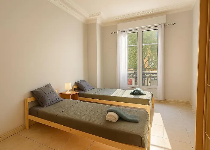 Spacieux Climatise Centre Апартаменты Ницца