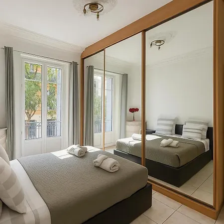 Spacieux Climatise Centre Nicea