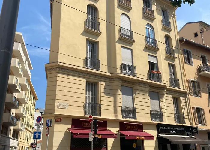 Spacieux Climatise Centre * Nice